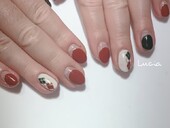 アーガイル柄×丸フレンチネイル|Lucia