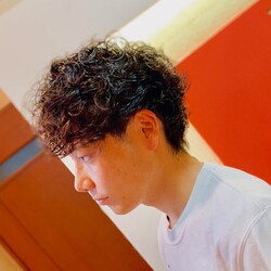 メンズパーマ長持ち強め