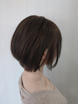 前下がり　小顔　ボブ　【伊勢崎美容室】|Add9