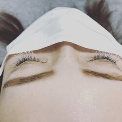 シルバーホワイト☆|Ｆａｖｏｒｉ ~EyelashSalon~溝ノ口店