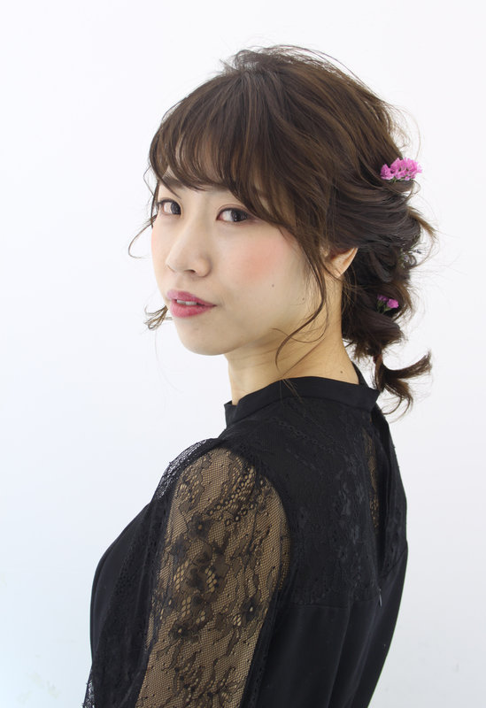 ミディアムの編みおろしアレンジ|Raffine三宮