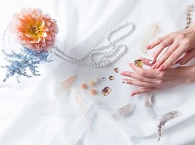 押し花ネイル|1000円ジェル専門店　ティーエヌ　赤羽店