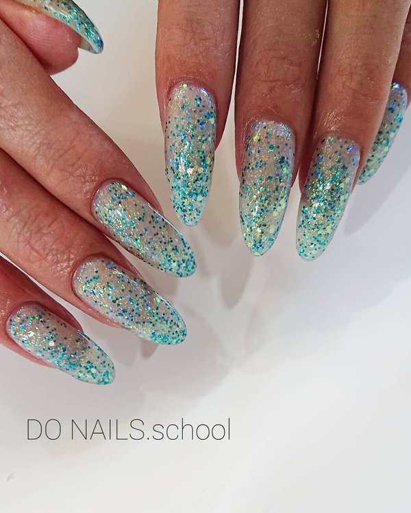 カラーで派る|DO NAILS.school