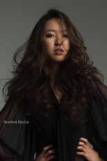 無造作でも“きれい”なロングヘアー|HIROO WORKS