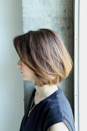 前髪長めのまとまるボブスタイル 281 Claro Un クラーロアン 静岡県 裾野 の髪型 ヘアスタイルカタログ ビューティーパーク