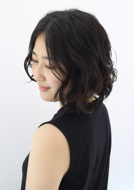 ばっさりカット、ボブパーマにイメチェン|Raffine三宮