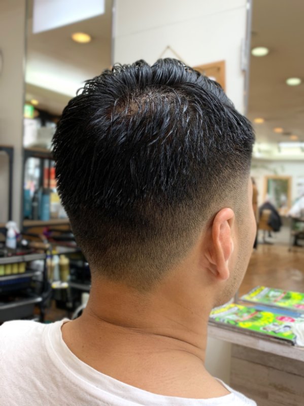 「バーバースタイル」七三刈り上げ|Cure2 (キュアキュア)