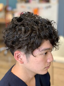 「MIXパーマ」ミディアムマッシュ×ゆるめツイストスパイラル