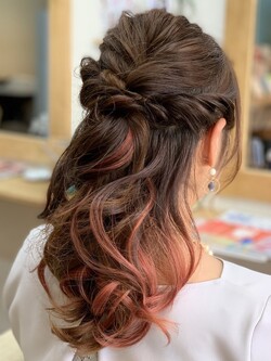 ねじりハーフアップ|Cure2 (キュアキュア)