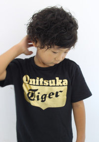 キッズのハードウェーブパーマ|Raffine三宮