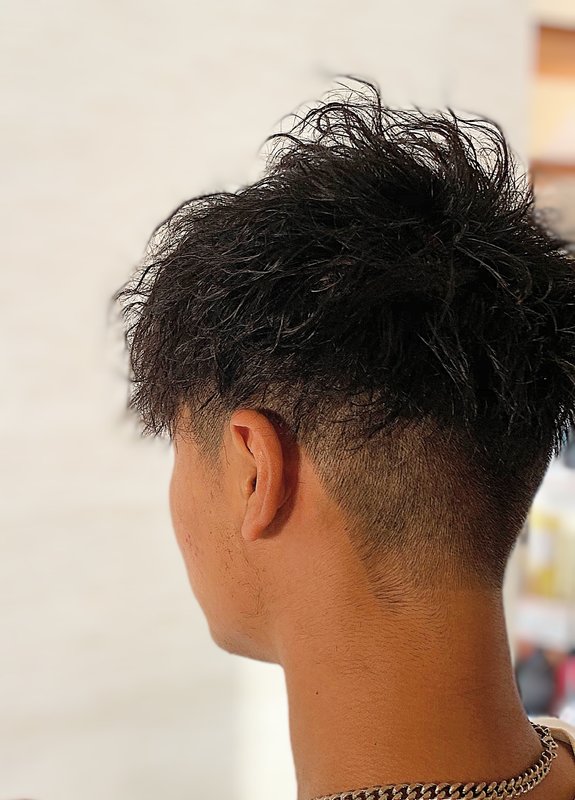 ハード系ツイストパーマ|ブルーモスクTOKYO