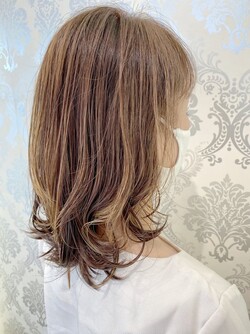 ソフトミルクティーカラー