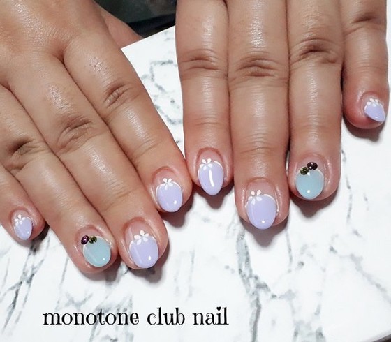 モノトーンクラブネイル