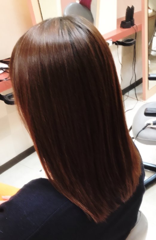 素髪の様な縮毛矯正でライトな艶髪スタイル|Prim K