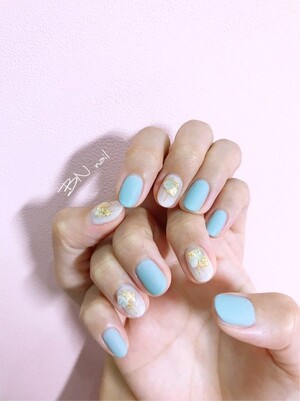 マットスカイブルー ｂｎｎａｉｌ ビーエヌネイル 東京都 新宿 のネイルデザインカタログ ビューティーパーク