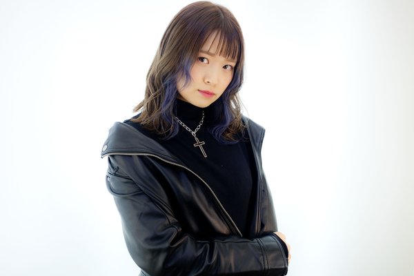 インナーカラー|B2C-TeamS