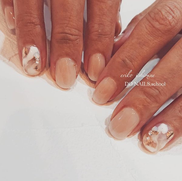 ホワイトグラデーション|DO NAILS.school