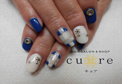 チェックで冬ネイル