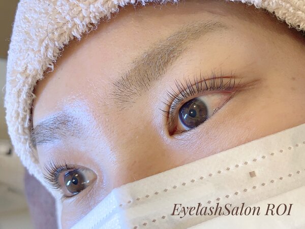 ラッシュリフト|Eyelashsalon ROI
