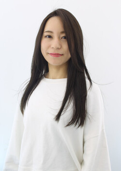 自然なナチュラルストレート