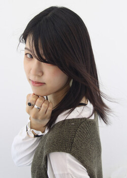 ノンアルカリ縮毛矯正|Raffine三宮