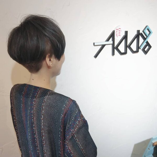 ツーブロック女子　マッシュボブ　刈り上げ女子　ショート女子|Add9