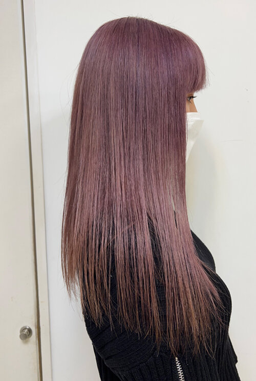 暗染めからピンクカラー|Raffine三宮
