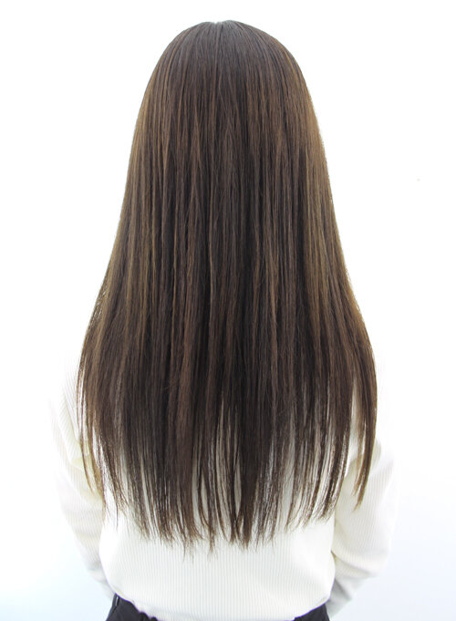 自然になびくナチュラルストレート|Raffine三宮