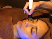【ハイドラFacialマシン+手技の美顔体験】✨透明美肌ウォッシュケアコース《ハイドラ水素Facialマシン＋小顔ツボ》|腸もみ＆痩身美肌エステ CHARIS銀座