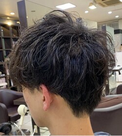 マッシュ弱めパーマ|Embellir