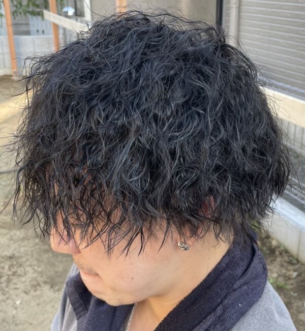 ツイストスパイラルパーマ|Embellir