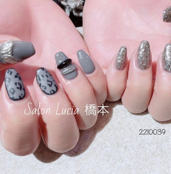 レオパードリングネイル|Lucia