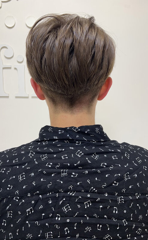 ハンサムショート|Raffine三宮