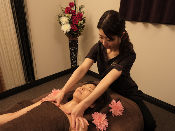 頭痛、首こり解消◎ドライヘッドスパ（マッサージ）|リンパ・痩身専門店　RELAMO 布施本店 【リラモ】