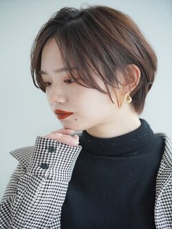 30代40代50代大人ナチュラルレイヤー前下がりショートボブ|Hair Make TOP SHAPE