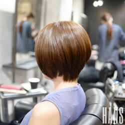 暑い夏の日にぴったりなボブカット