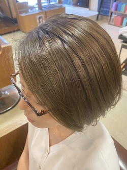 艶オリーブベージュ|Hair Salon DONNA 香芝旭ヶ丘店