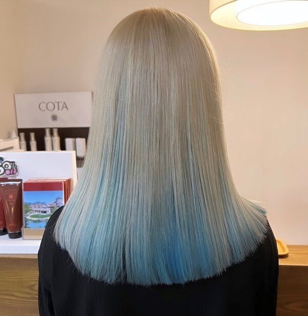 ホワイト×ターコイズブルー|Palms