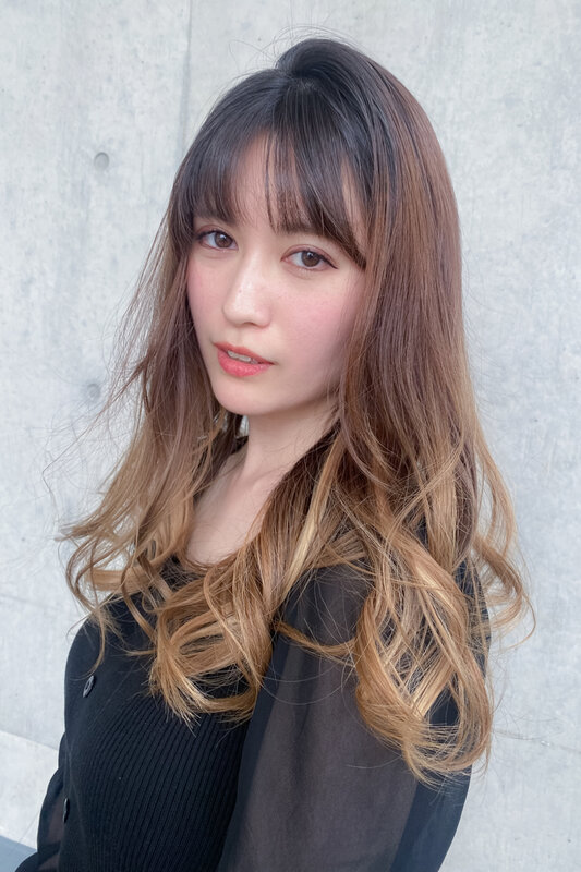 インナーカラーミルクティーベージュ×ブリーチなし透明感カラー|Hair Make TOP SHAPE