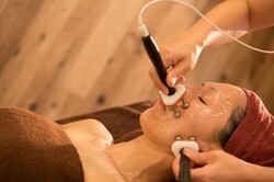 水光肌スペシャルフェイシャル|Hatten Beauty Park 810 神戸店