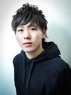 ツーブロックマッシュ無造作ショート|ALTI INTERNATIONAL 旭川店