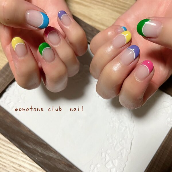 カラフルフレンチ|モノトーンクラブネイル