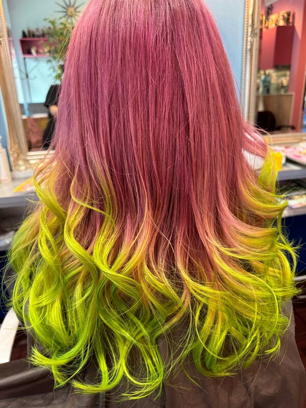 【アニメカラー】鬼滅の刃/甘露寺蜜璃風ちゃん風ヘア|ペルソナ美容室