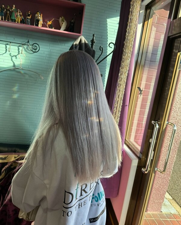 ハイトーンホワイト|ペルソナ美容室