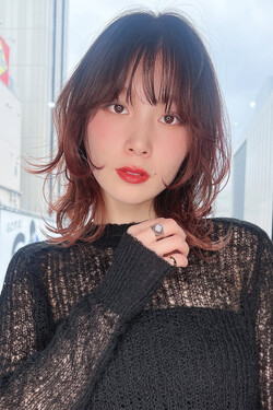 デザインカラーレイヤーカットウェットヘアオリーブベージュ|Hair Make TOP SHAPE