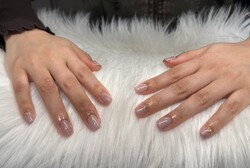 ハンド定額デザイン「淡いピンクにマーブル」|Nail Salon Linda