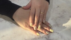 ハンド 定額デザイン 「定額カラーチェンジ 年末シルバーラメ人気です」|Nail Salon Linda