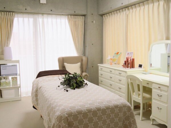 内観|リンパドレナージュサロンResia.