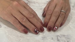 ハンド 定額デザイン「定額カラーチェンジ ハートホロ、人気です！」|Nail Salon Linda