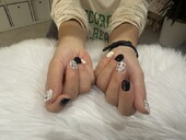 ハンド ライトコース (60分 アート、ストーン、シールつけ放題) 「ブラックホワイトのツイードが可愛い！」|Nail Salon Linda